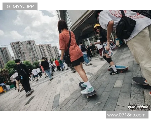 吴芳独家分享滑板技巧与心得体会助你轻松入门滑板世界